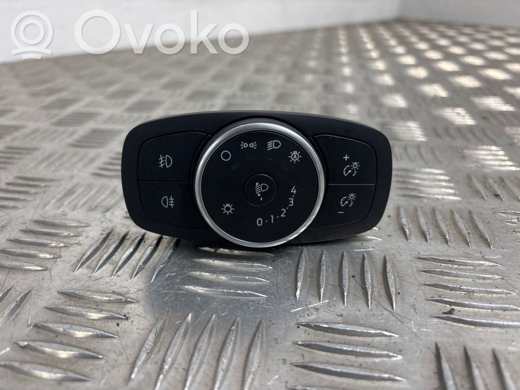 Ford Focus Light switch 