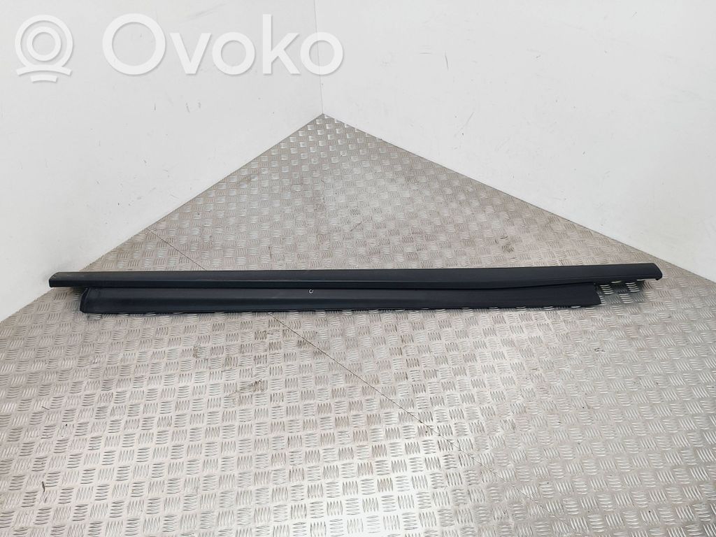 Ford Focus Sill 