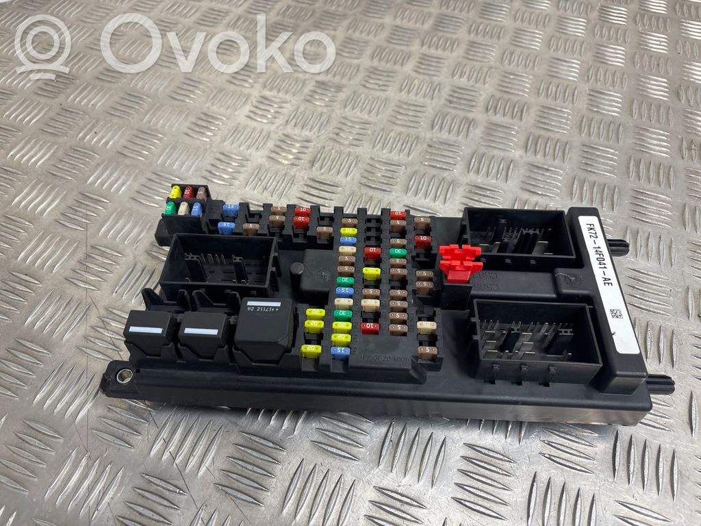 Land Rover Discovery Sport Fuse module 