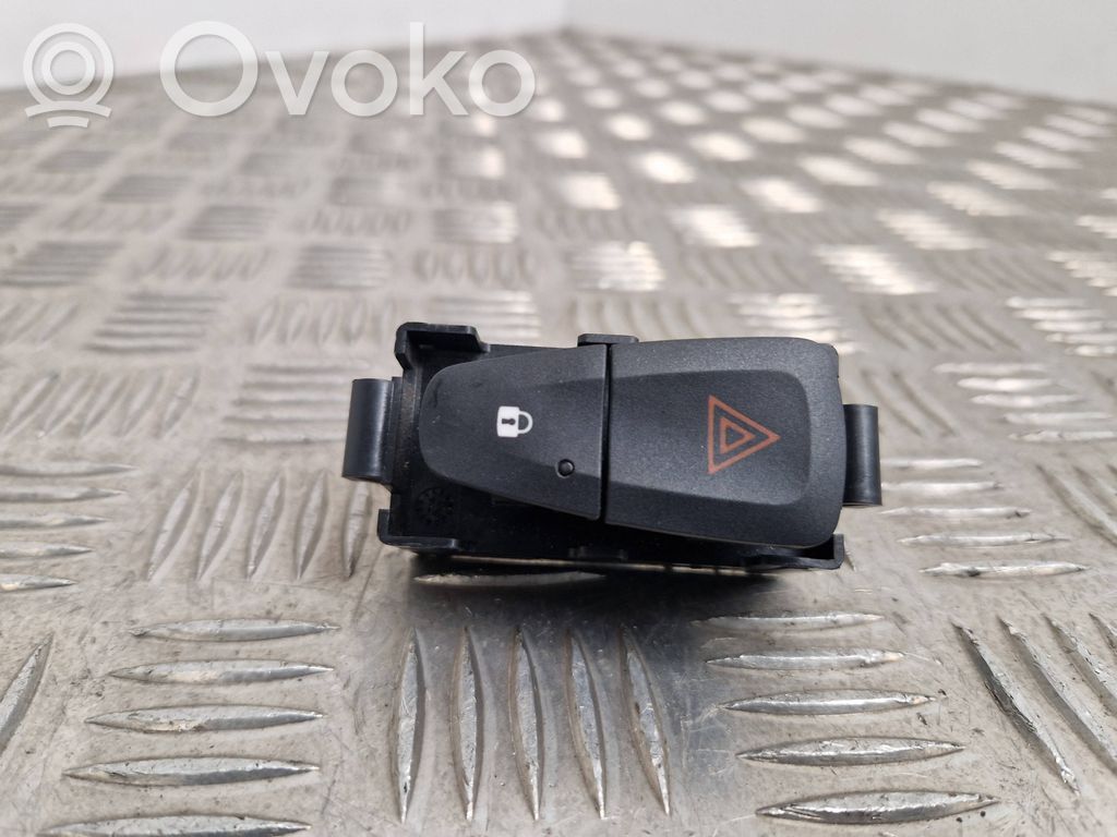 Renault Scenic III -  Grand scenic III Hazard light switch 