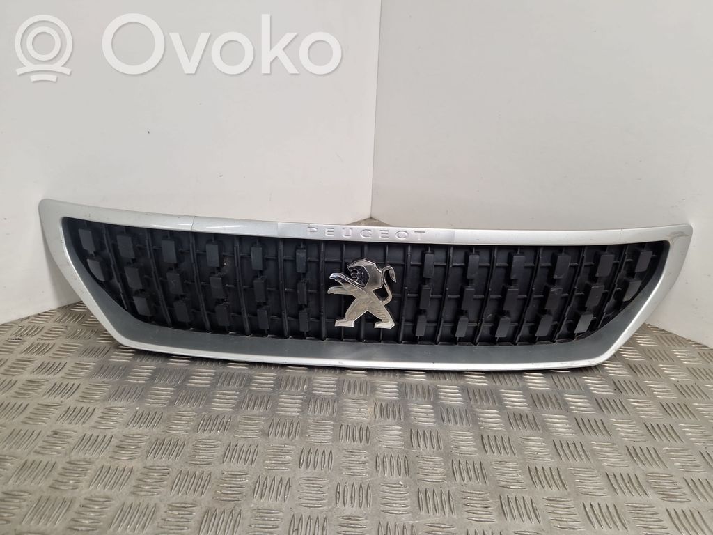 Peugeot Expert Maskownica / Grill / Atrapa górna chłodnicy 