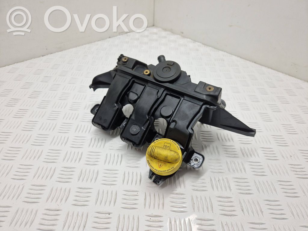 Ölabscheider   PA6GF35,99368,106059
