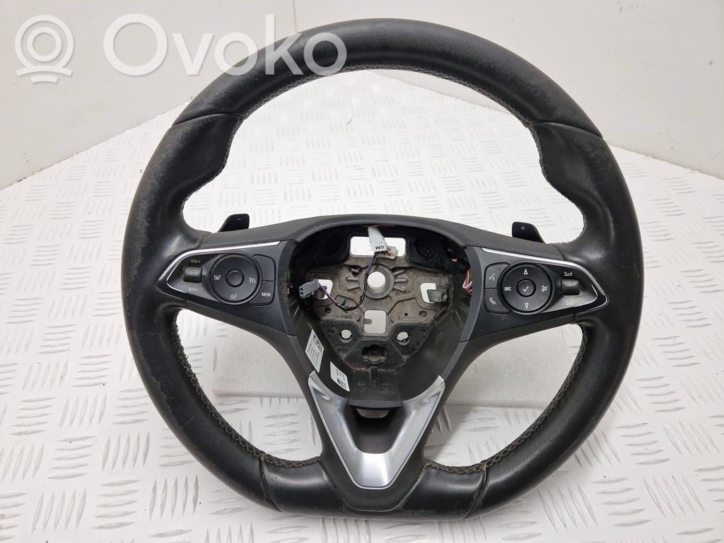 Opel Combo E Ohjauspyörä 