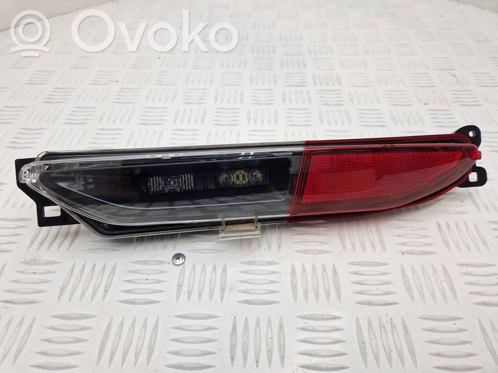 Renault Scenic E-Tech V Luz del parachoques trasero 