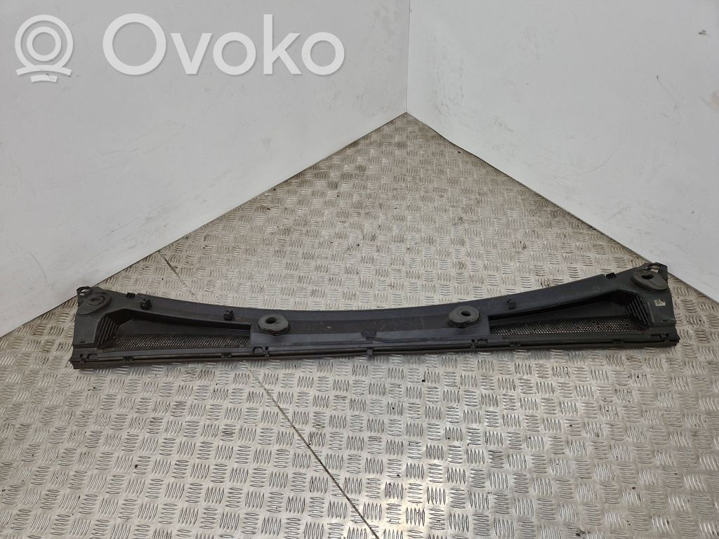 Opel Vivaro Pyyhinkoneiston lista 