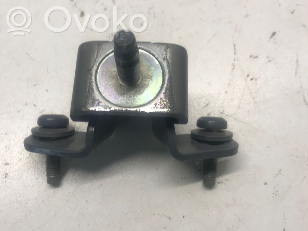 Tailgate/trunk/boot hinge   19323