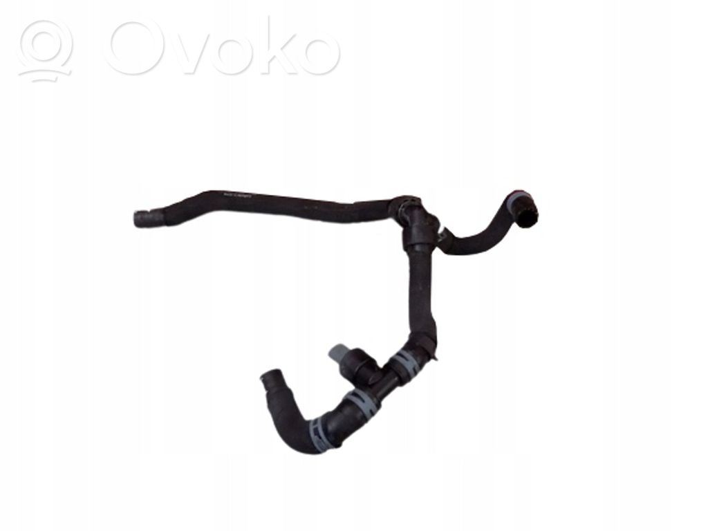 Audi Q7 4M Engine coolant pipe/hose 