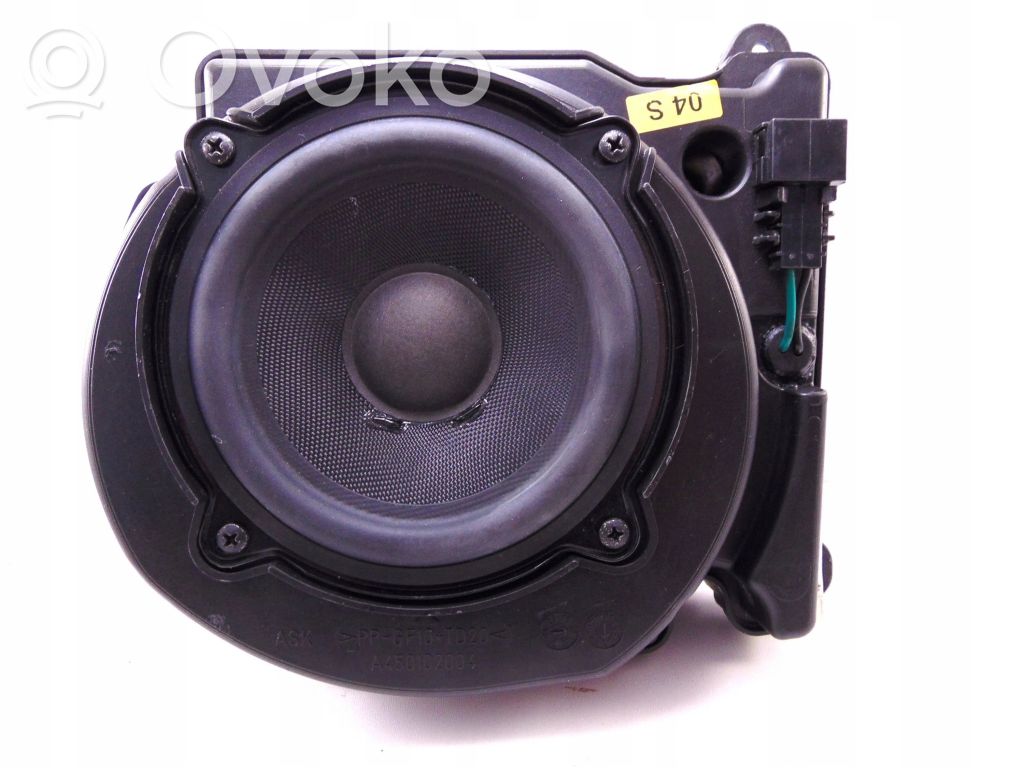 Audi A8 S8 D3 4E Altavoz de la puerta trasera 