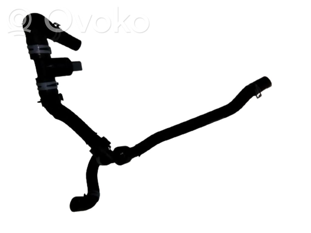 Audi Q7 4M Engine coolant pipe/hose 