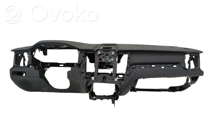 Volvo XC60 Panelis 