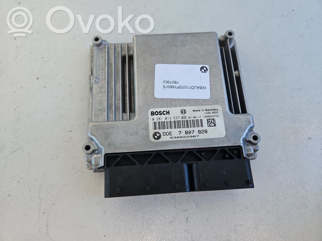 Moottorin ohjainlaite/moduuli   0281013537,7807828,1039S22722
