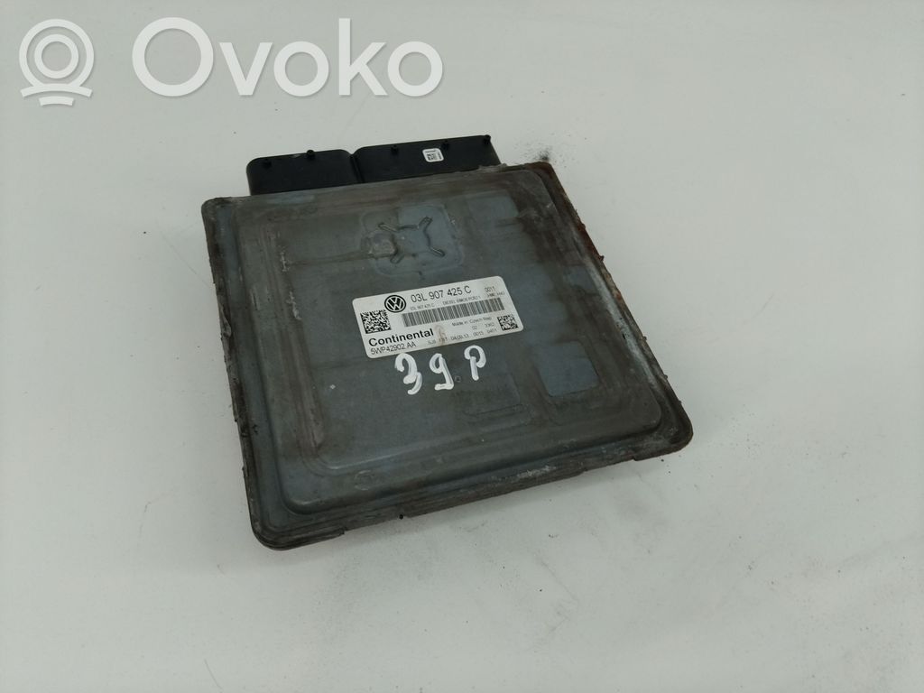 Engine control unit/module   03L907425C,5WP42902AA