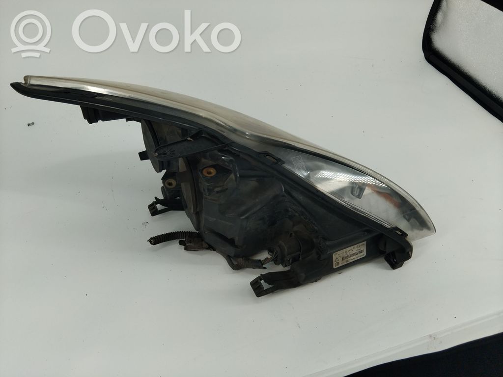 Ford Focus Priekšējais lukturis 