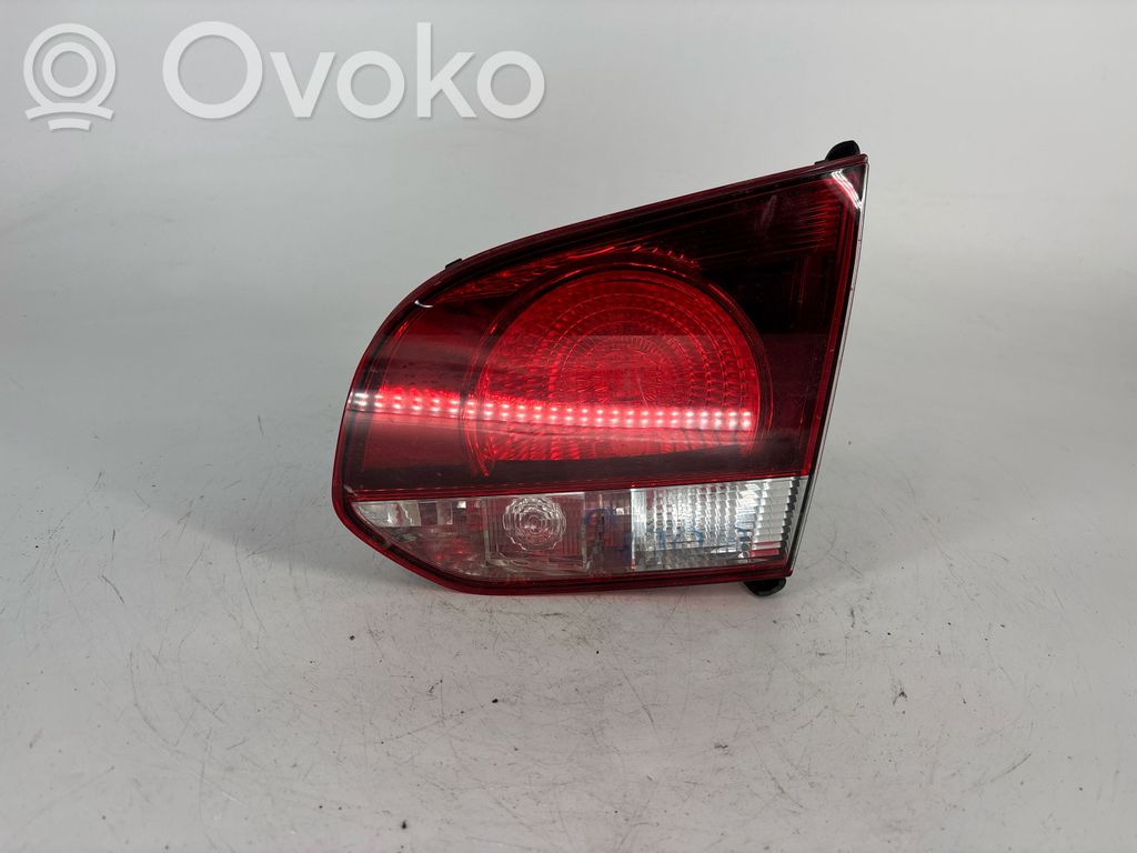 Volkswagen Golf VI Lampă spate în capacul portbagajului 