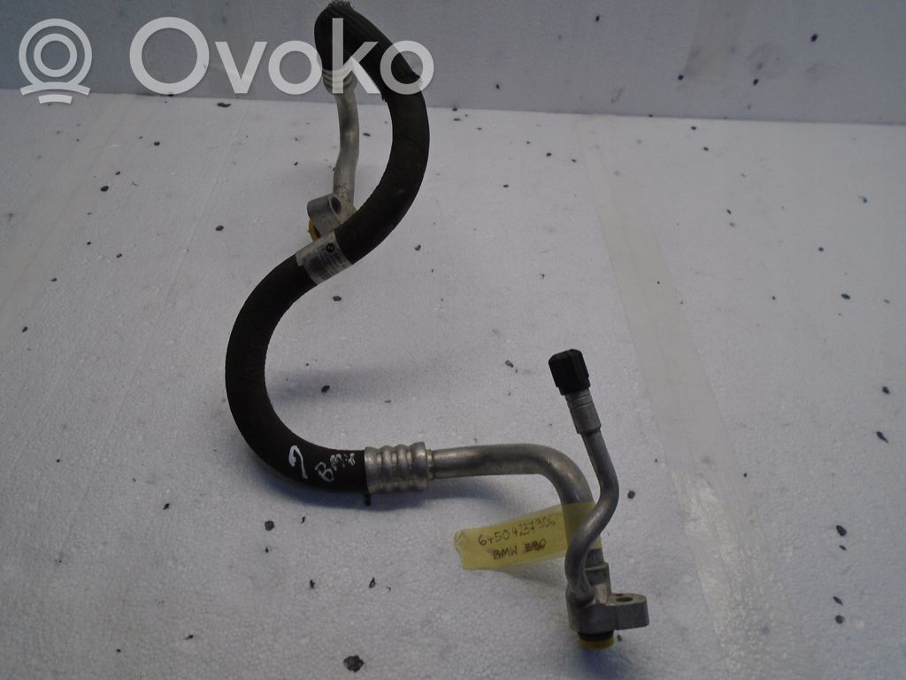 BMW 3 E90 E91 Ilmastointilaitteen putki (A/C) 