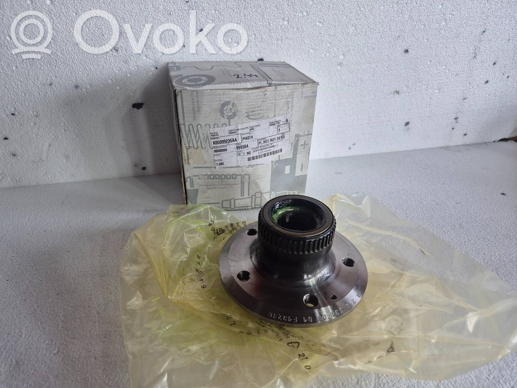 Cubo de rueda delantera   5099235AA