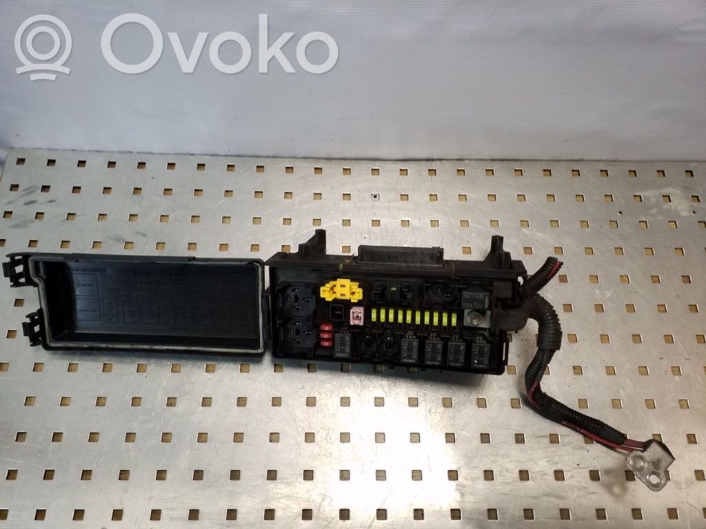 Jeep Grand Cherokee (WK) Fuse module 