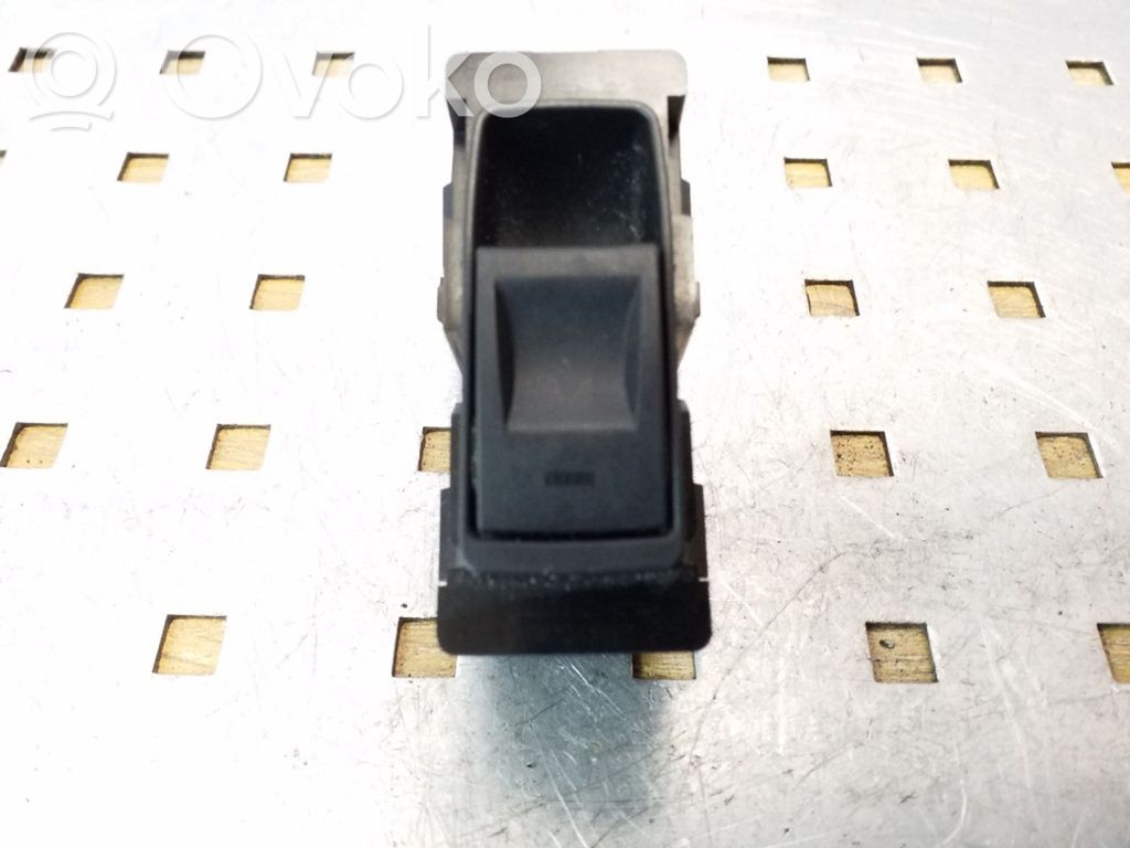 Jeep Grand Cherokee (WK) Electric window control switch 