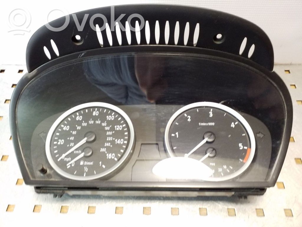 BMW 5 E60 E61 Speedometer (instrument cluster) 