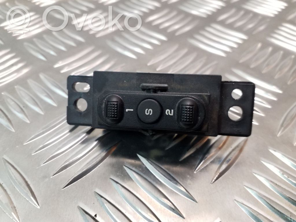 Chrysler Grand Voyager IV Seat memory switch 