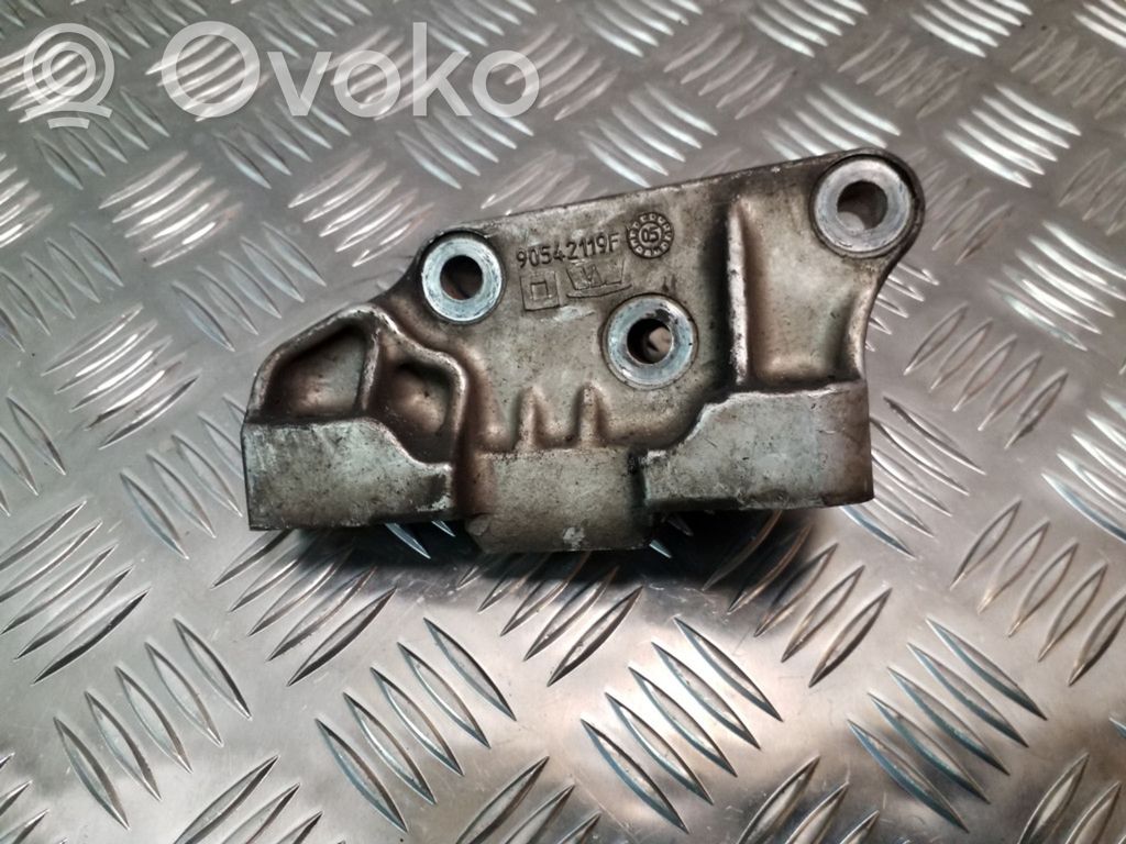 Chrysler Voyager Engine mounting bracket 