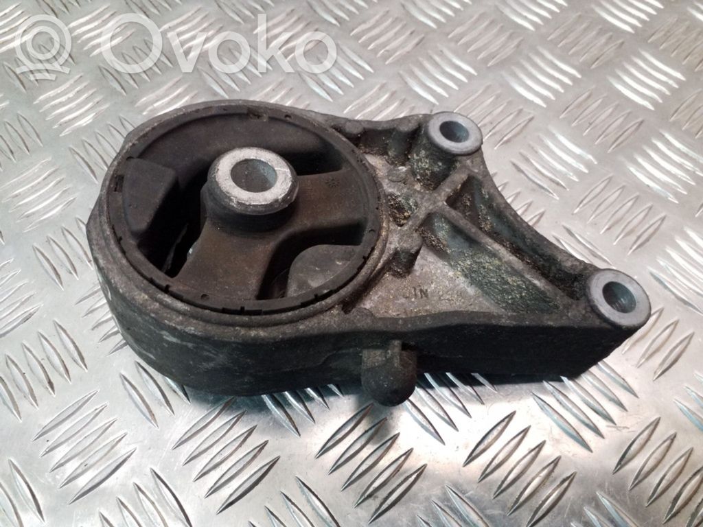 Saab 9-3 Ver2 Engine mount bracket 