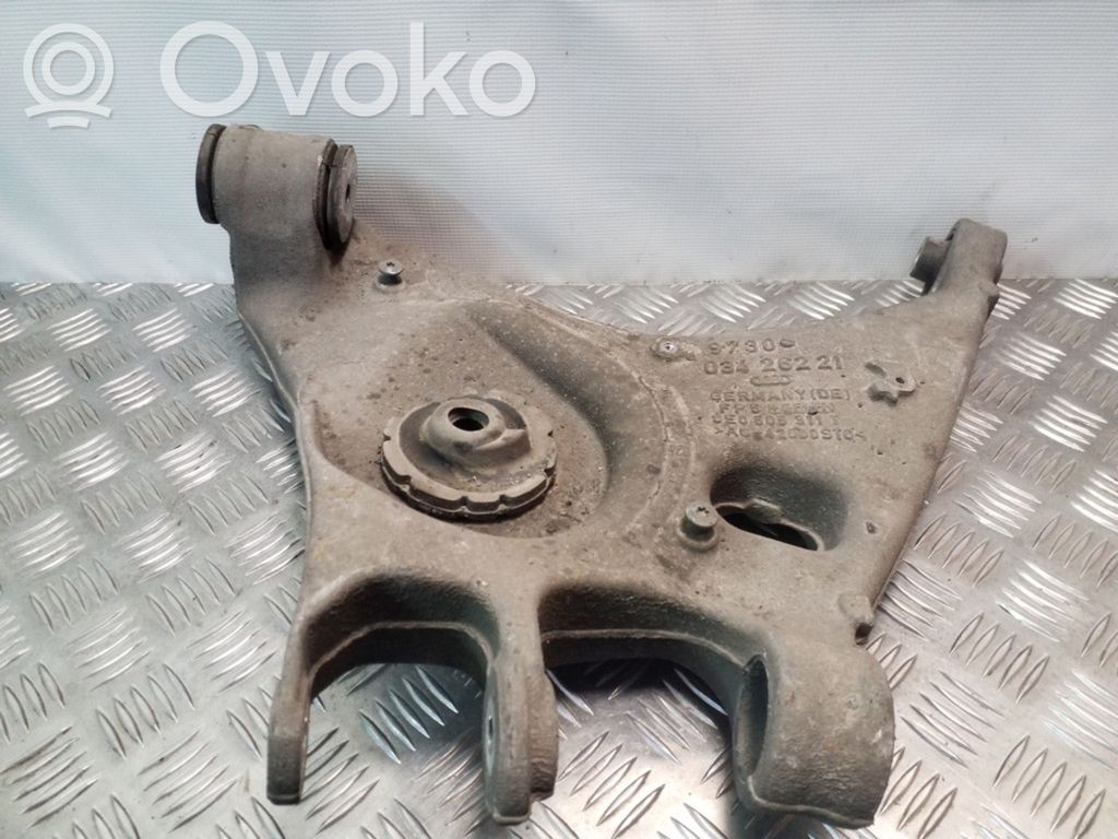 Audi A4 S4 B6 8E 8H Górny wahacz tylny 