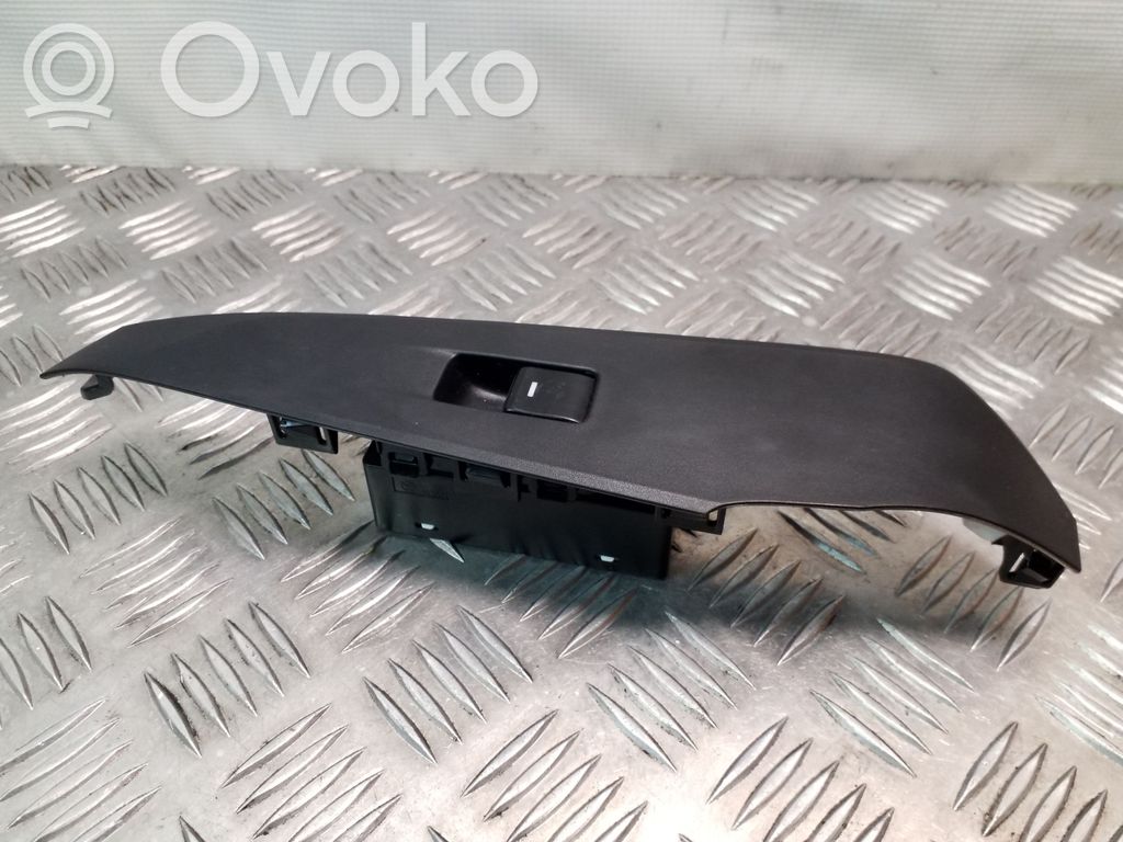 Mazda 6 Elektrisko logu slēdzis 