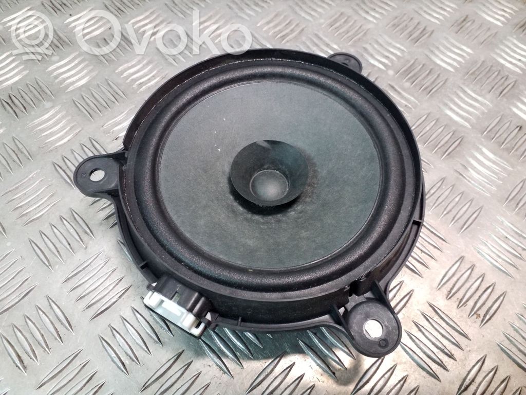 Mazda 6 Rear door speaker 