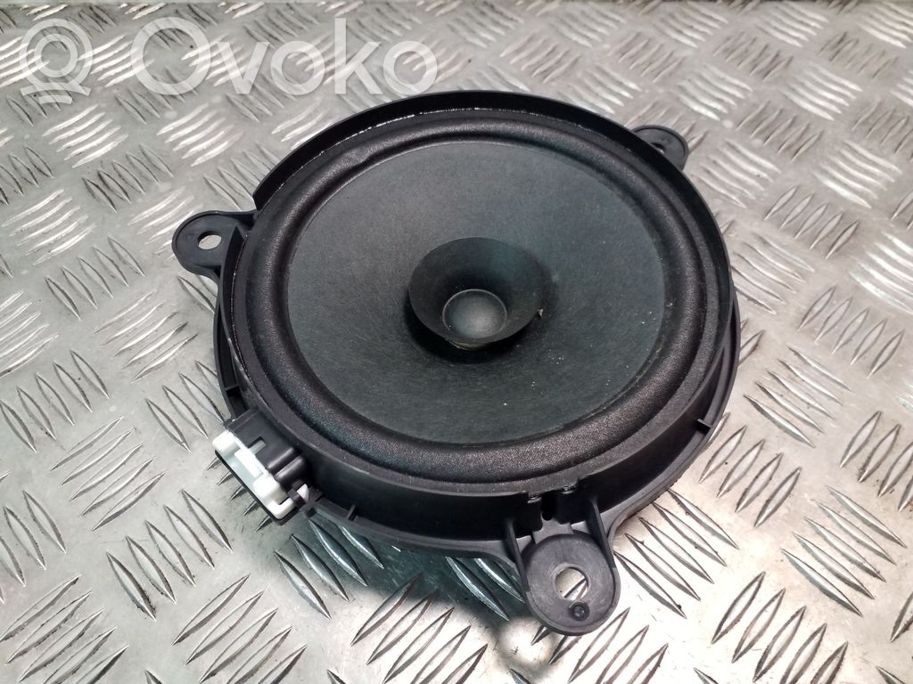 Mazda 6 Rear door speaker 