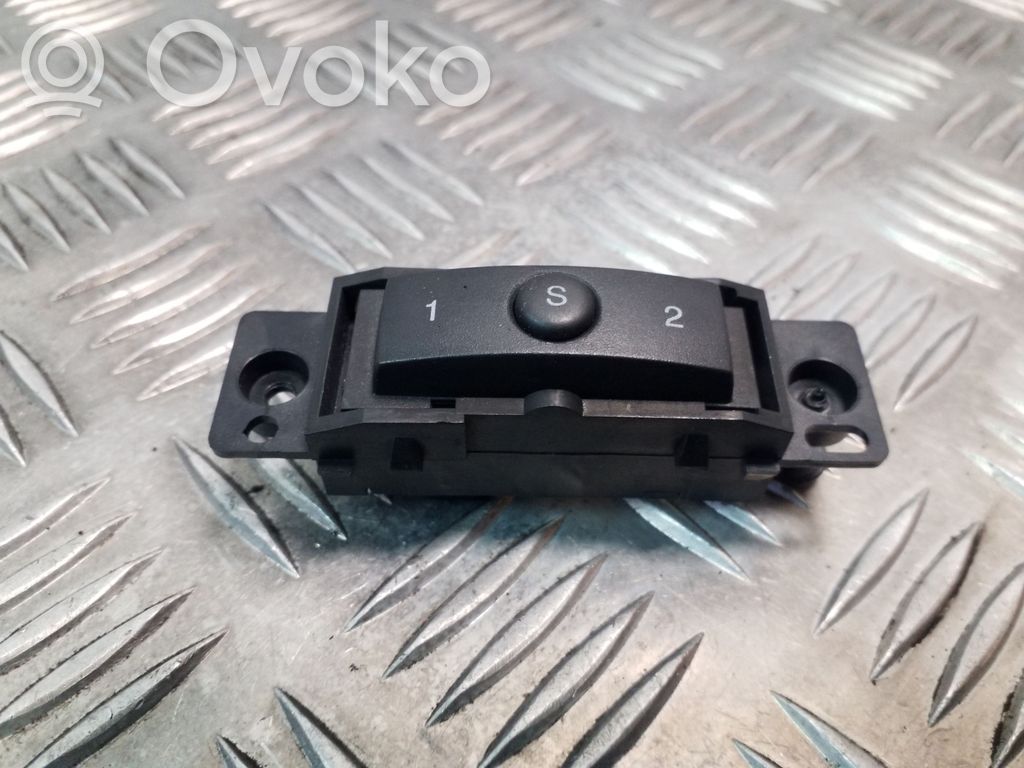 Chrysler Grand Voyager V Seat memory switch 