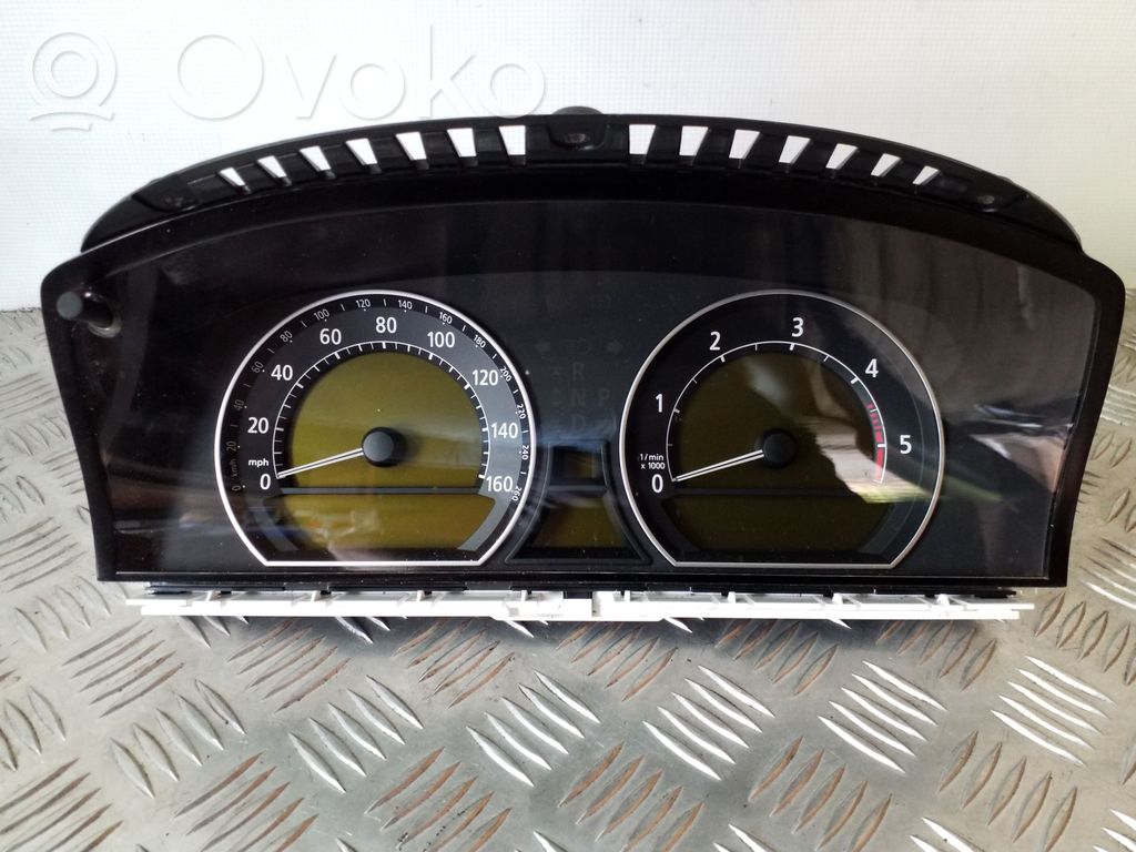 BMW 7 E65 E66 Spidometrs (instrumentu panelī) 