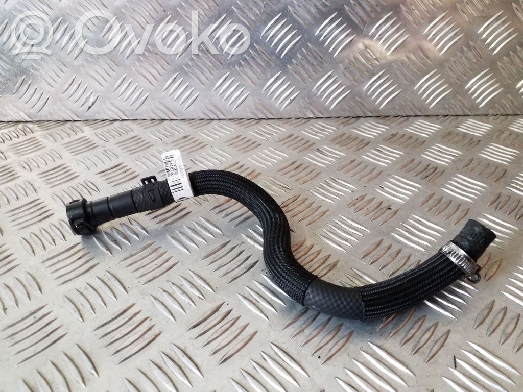 BMW 1 F20 F21 Degvielas caurulīte (-es) 