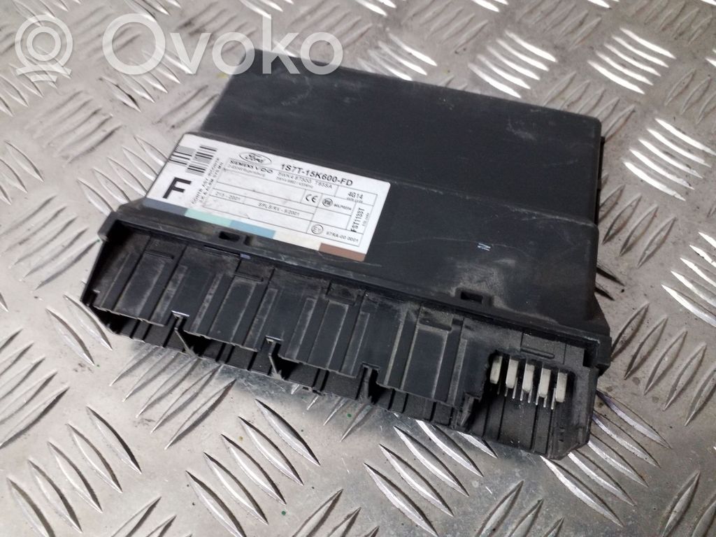Ford Focus Comfort/convenience module 