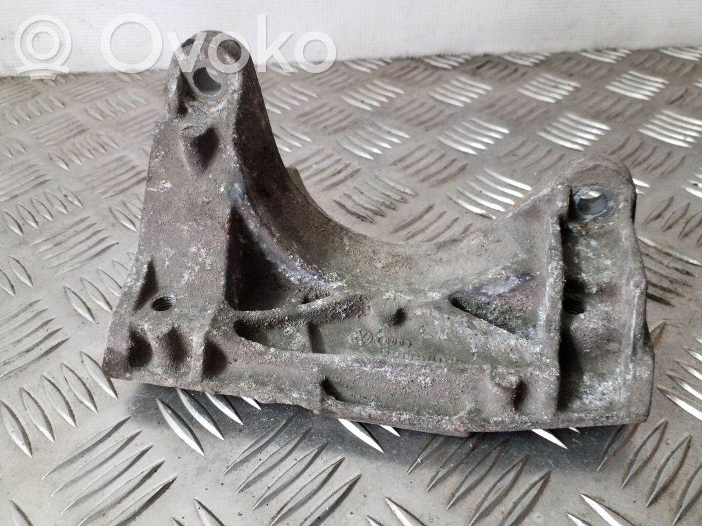 Audi A6 S6 C4 4A Engine mounting bracket 