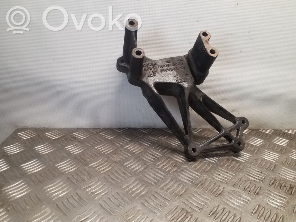 Ford Galaxy Engine mounting bracket 