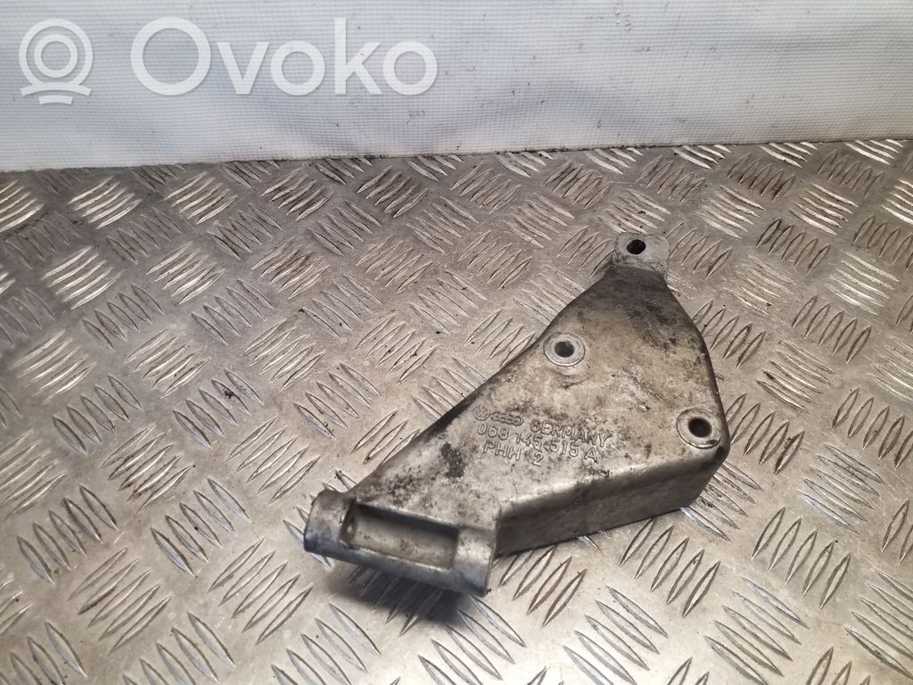 Audi 80 90 S2 B4 Engine mounting bracket 