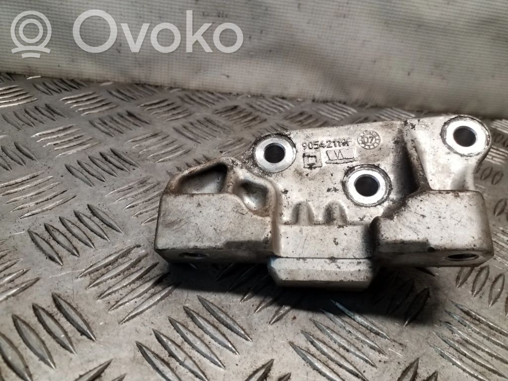 Chrysler Voyager Engine mounting bracket 
