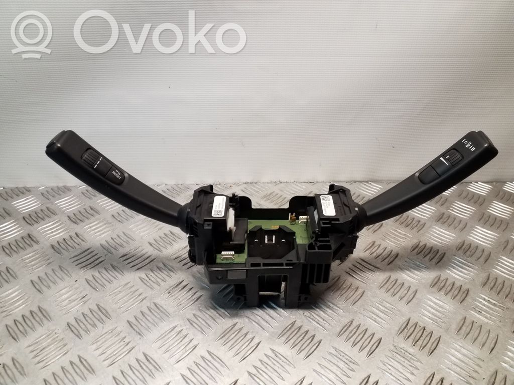Volvo V40 Wiper turn signal indicator stalk/switch 