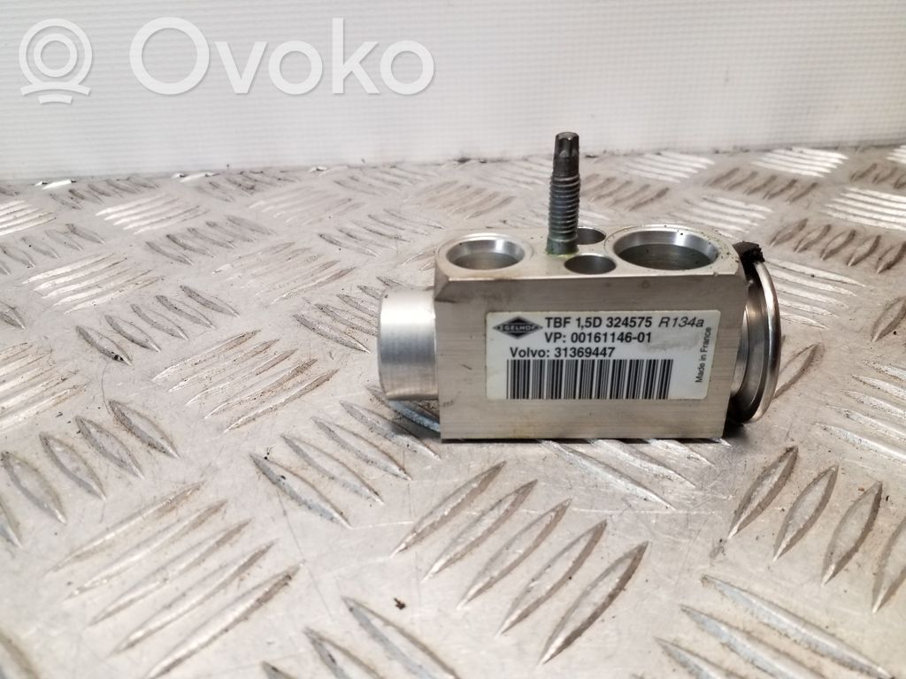 Volvo V40 Air conditioning (A/C) expansion valve 