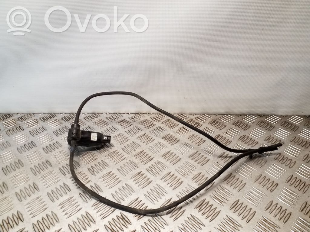 Ford Mondeo MK V Windscreen/windshield washer pump 