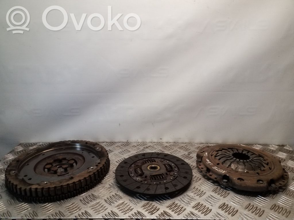 Nissan Note (E11) Clutch set kit 
