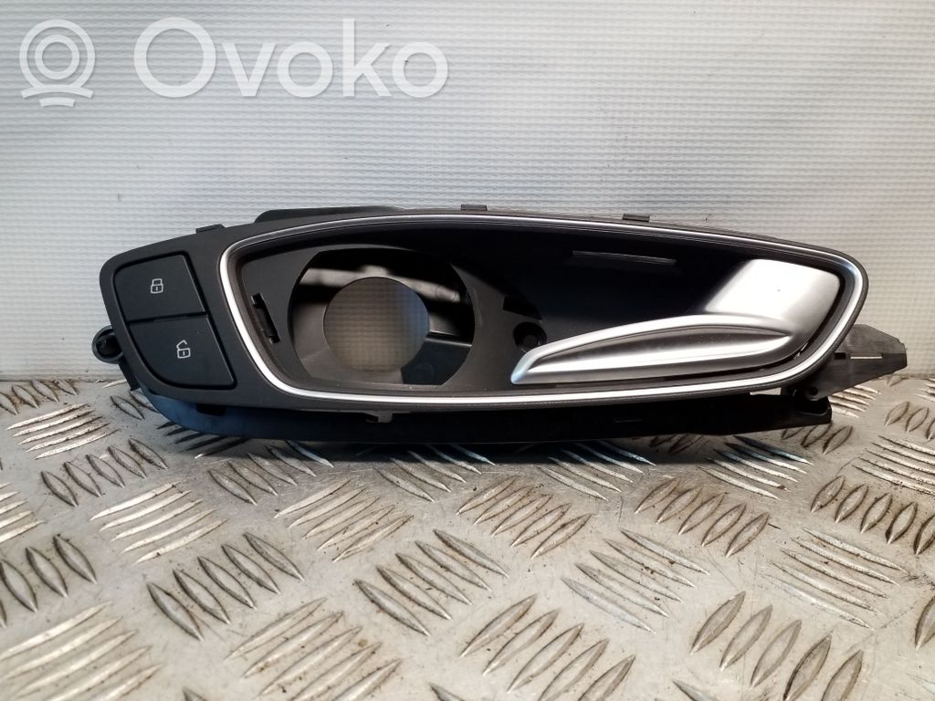 Audi A1 Manecilla interna puerta delantera 