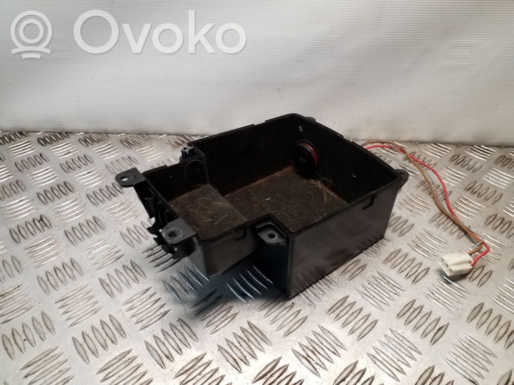 Audi A5 Sportback 8TA Glove box central console 
