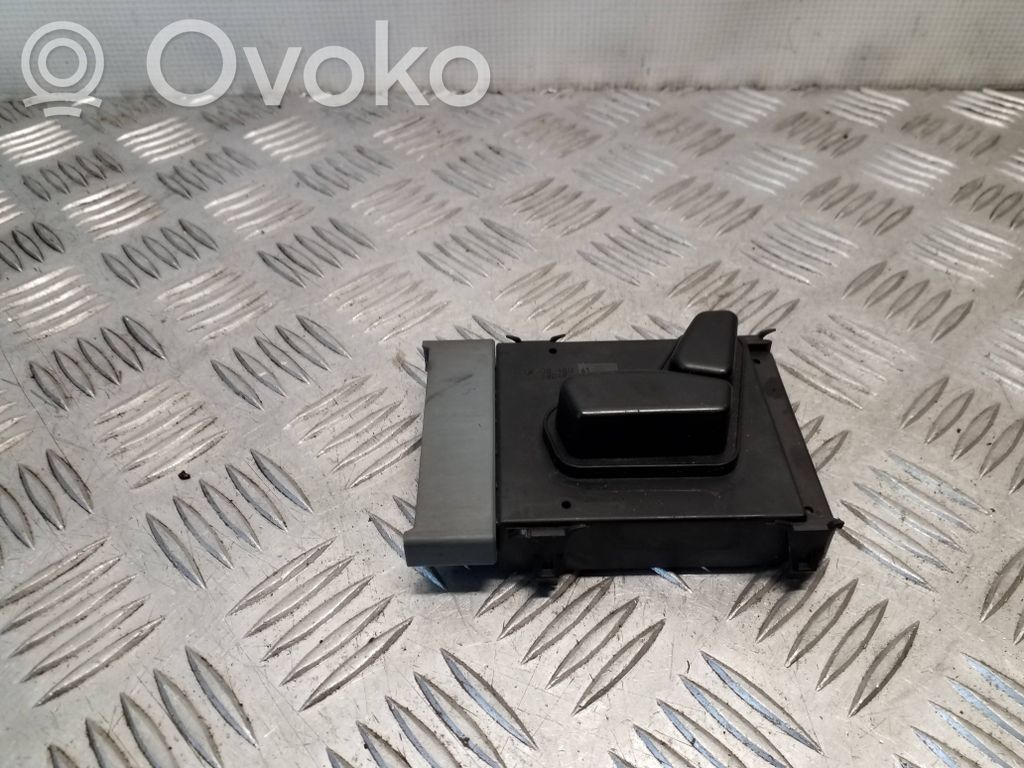 Jeep Grand Cherokee (WK) Seat control switch 