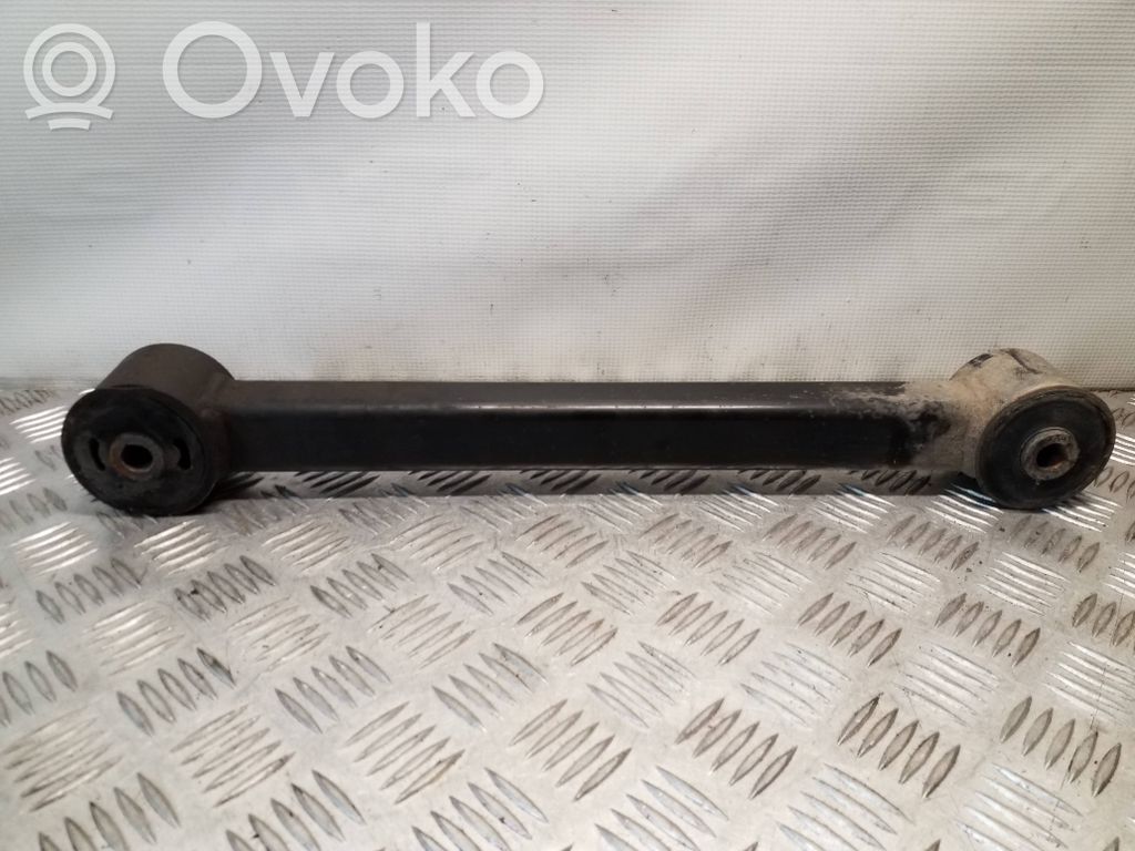 Rear control arm