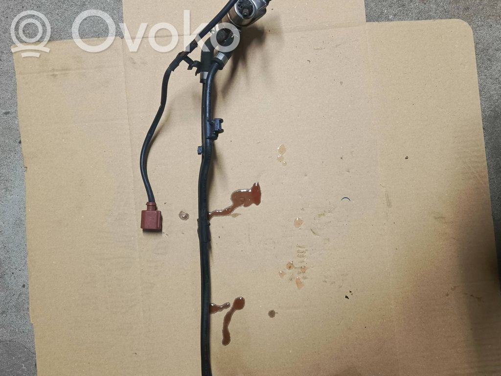Volkswagen PASSAT B8 AdBlue injector 