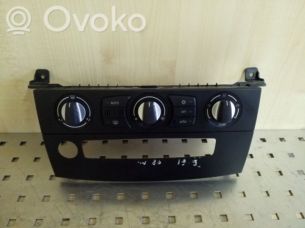BMW 5 E60 E61 Climate control unit 