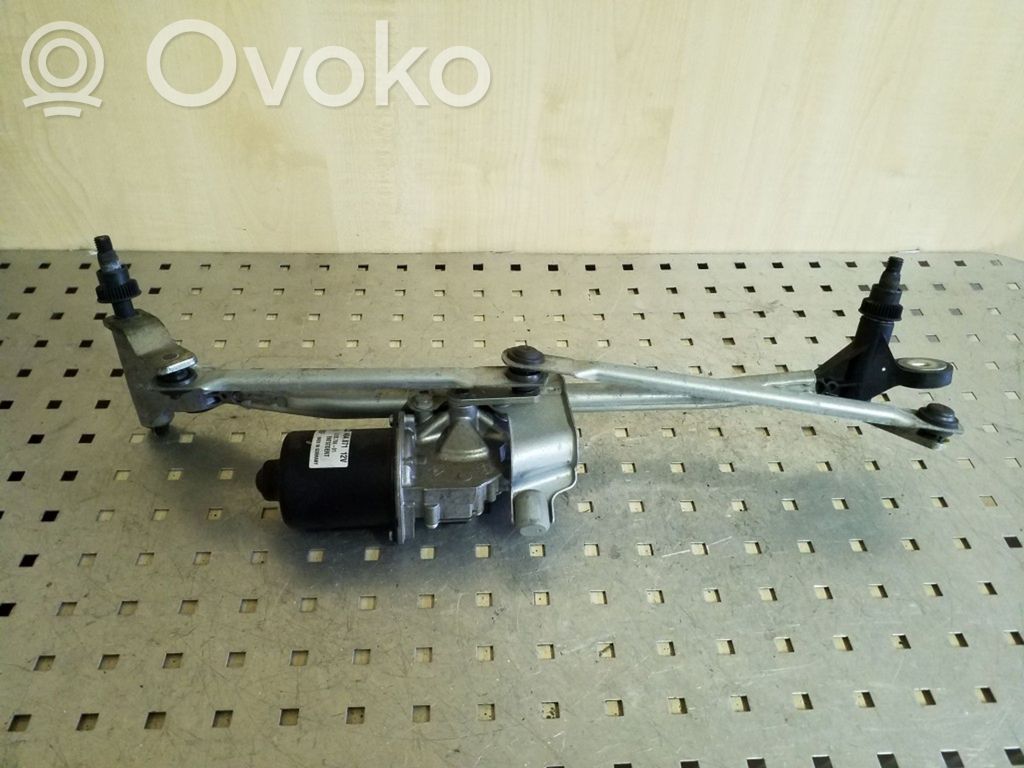 BMW 1 E81 E87 Front wiper linkage 