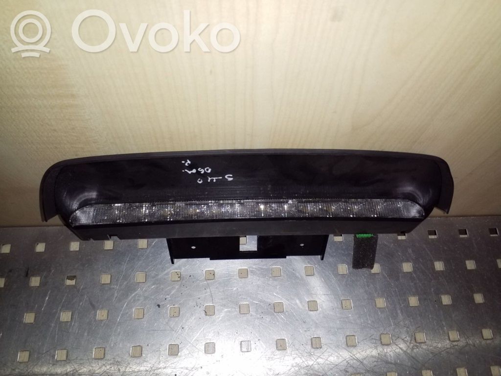 Volvo S40 Third/center stoplight 
